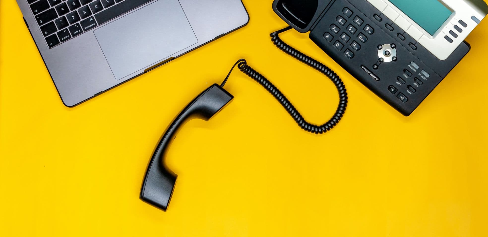 Что такое IP-телефон и зачем он нужен?